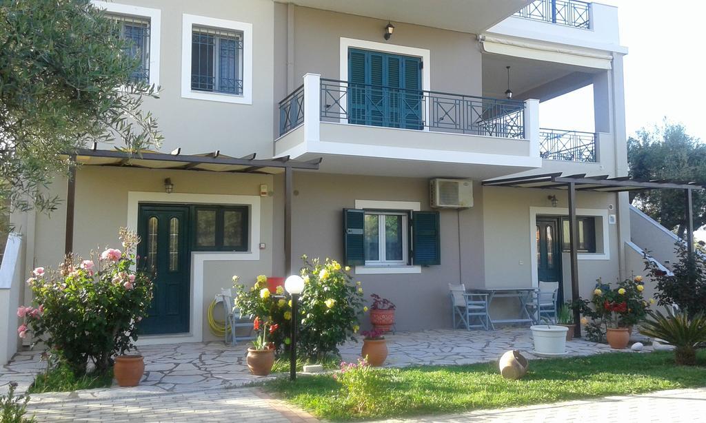Danai Apartment ซูกาเลดส์ ภายนอก รูปภาพ